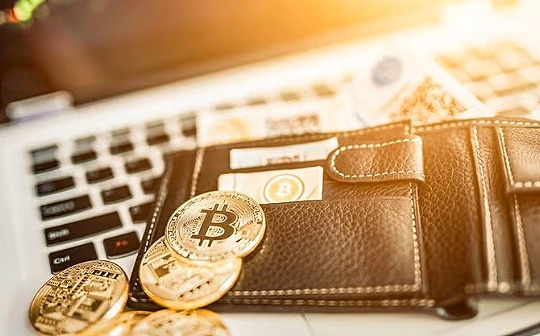 比特币创新高，六大指标揭示牛市迹象，市值超越巨头企业