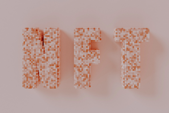 <b>概览区块链版税现状：平均税率约为0.8%，较两年前下降了84%</b>