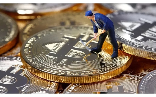 金色早报丨符文狂热推高比特币交易费用 距离比特币区块奖励减半仅剩约2天时