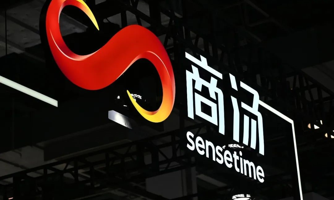 股价暴涨30%！商汤发布日日新5.0，暴打GPT-4