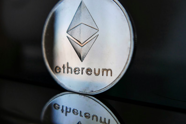 最新发言引争议，Vitalik究竟懂DeFi吗？